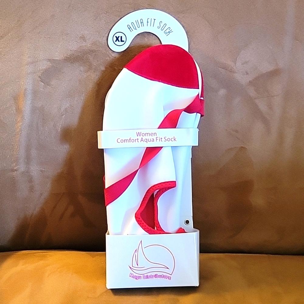 Women's boating shoes size XL
